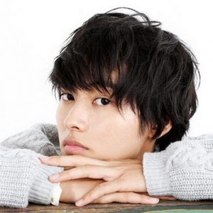 山﨑賢人