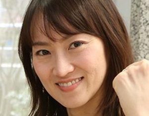 茜ケ久保嘉代子