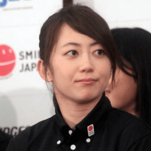 米山知奈