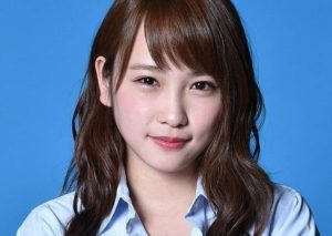 川栄李奈