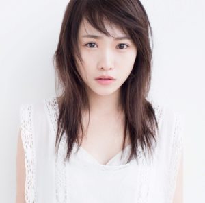 川栄李奈